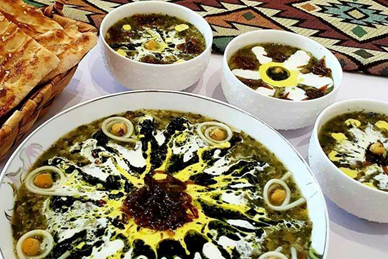 چرا باید کتاب خوراک های بومی ایران را بخوانیم؟